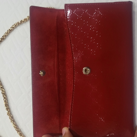 GUCCI GUCCISSMA Wine Patent Leather Continental Bifold Wallet Gold Heart Lock - Picture 4 of 12